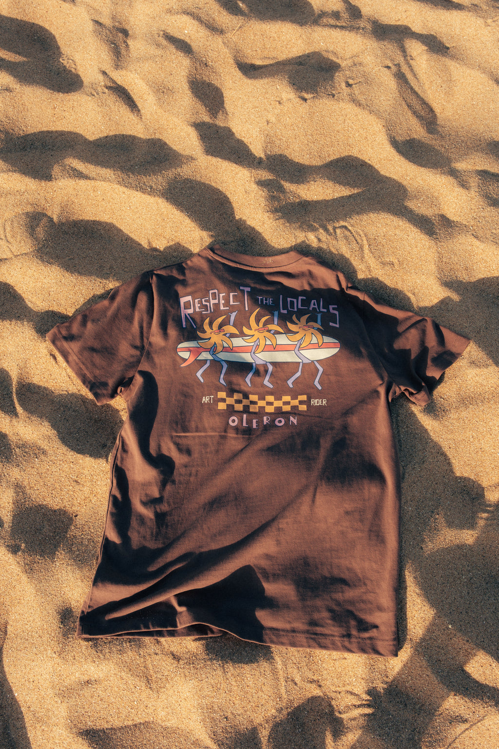 T-shirt Respect the Locals
