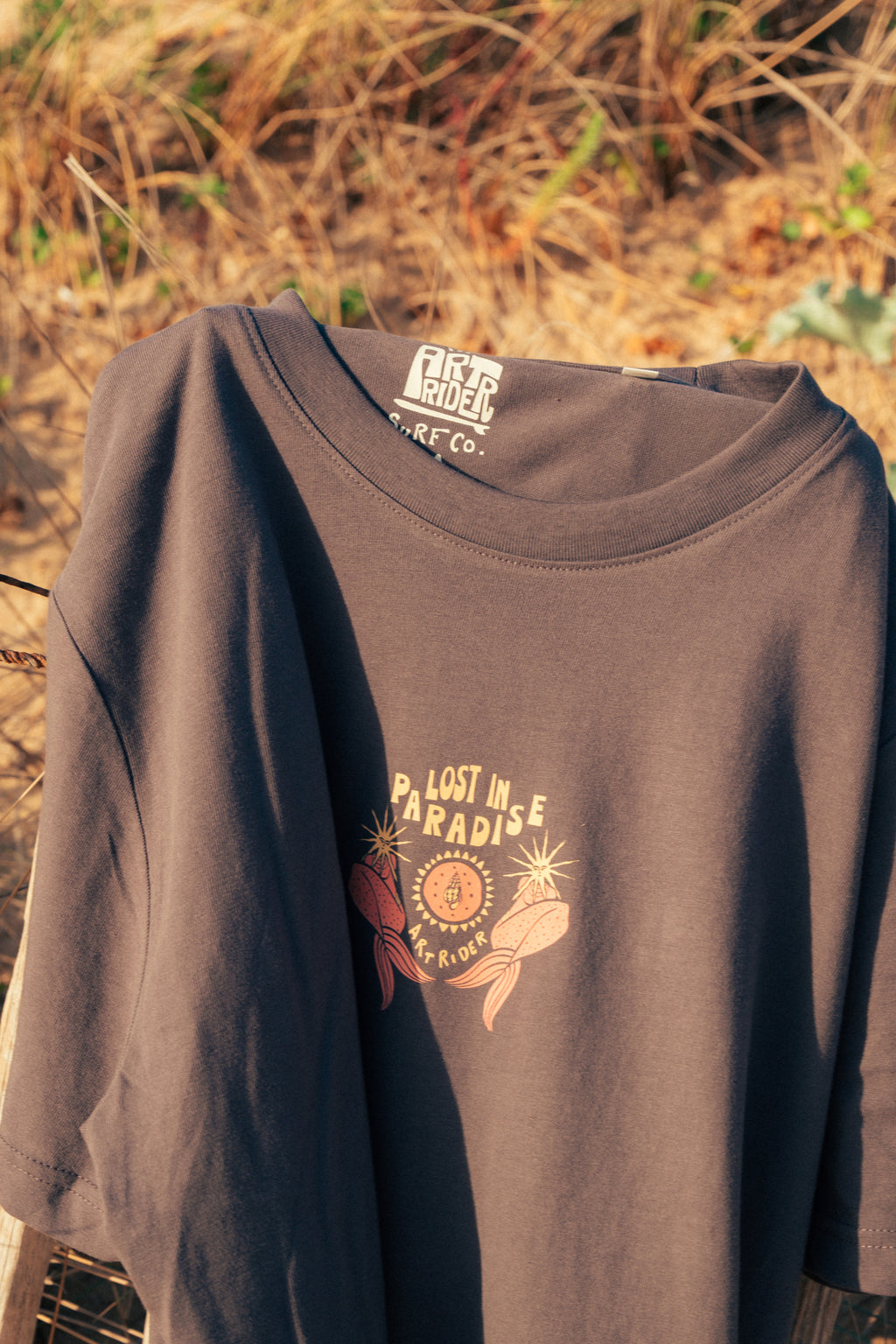 T-shirt Lost in Paradise