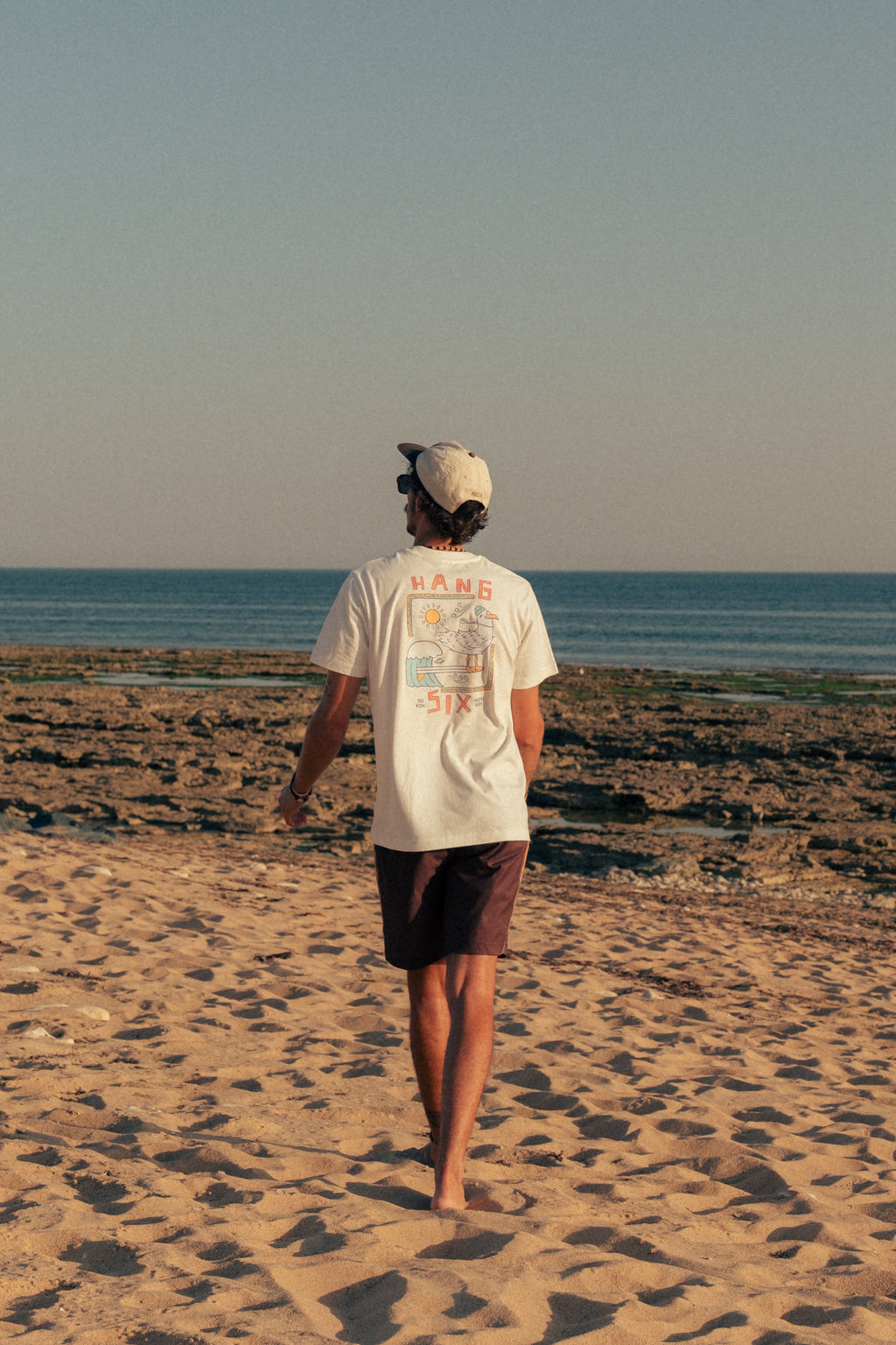 T-shirt Hang 6