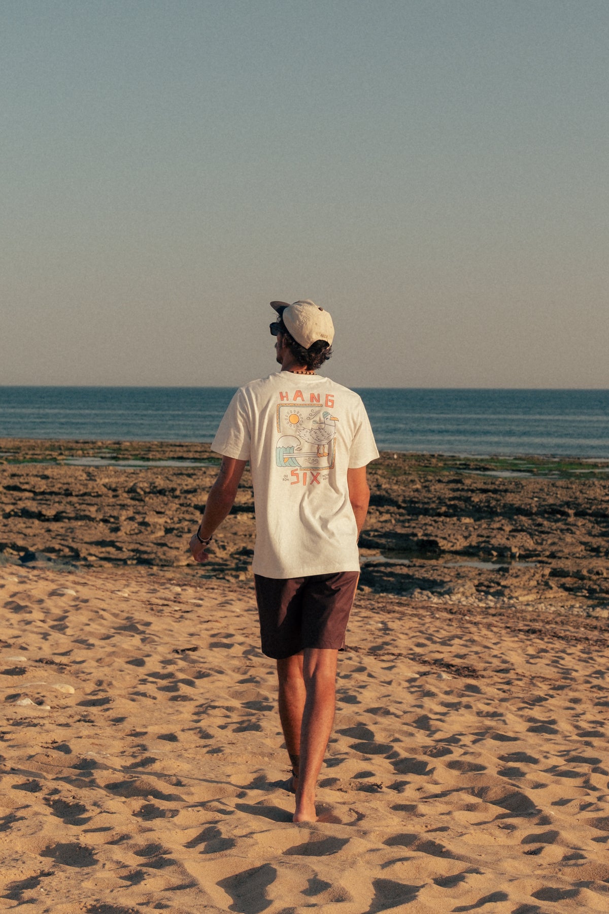 T-shirt Hang 6