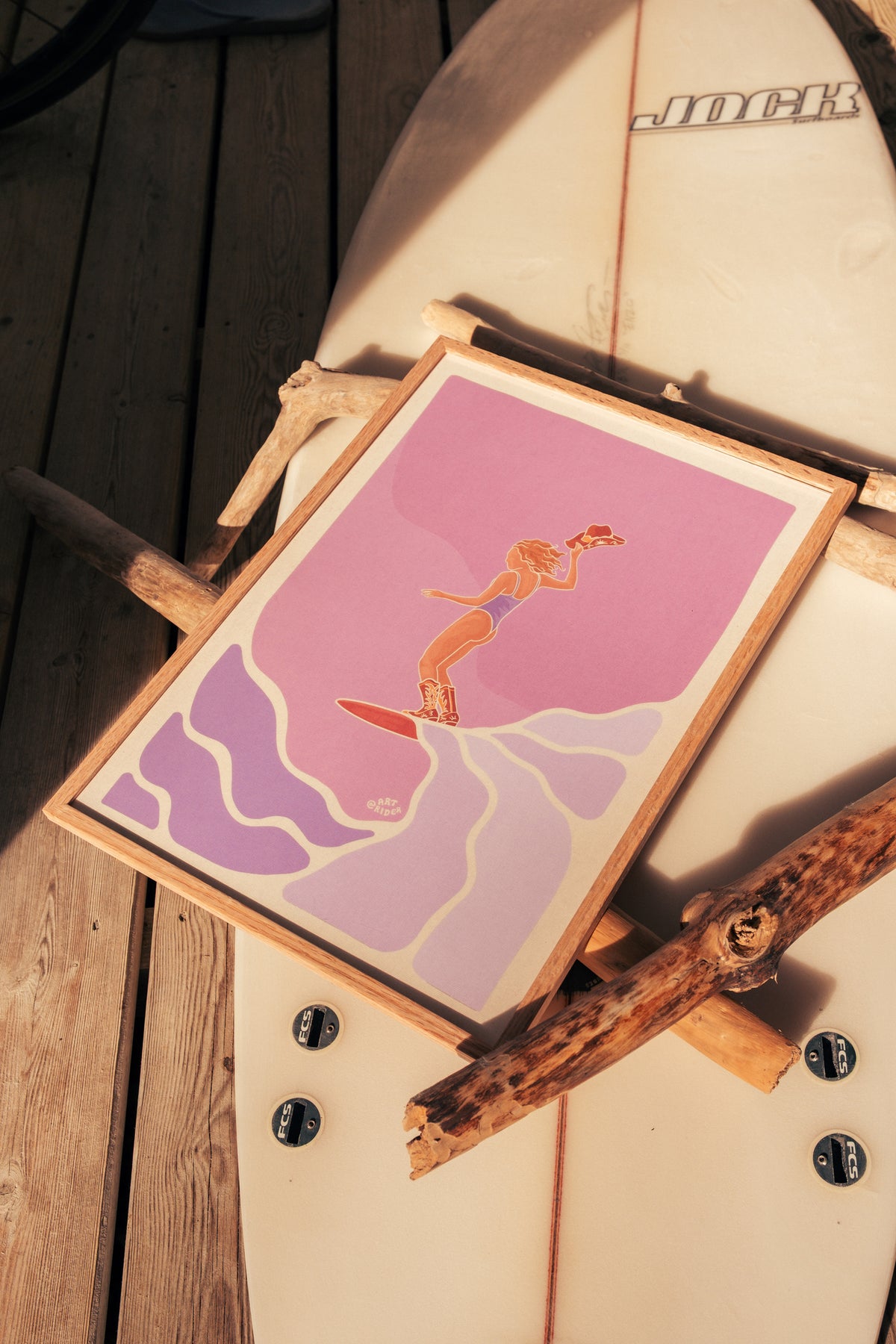 Western surfgirl